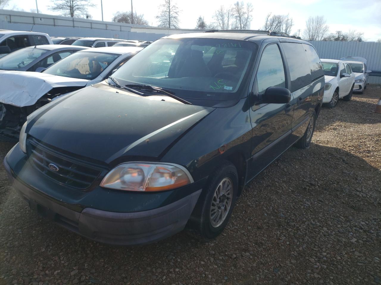 Photo 2 from auction – 2000 FORD WINDSTAR with VIN 2FMZA5149YBA48413