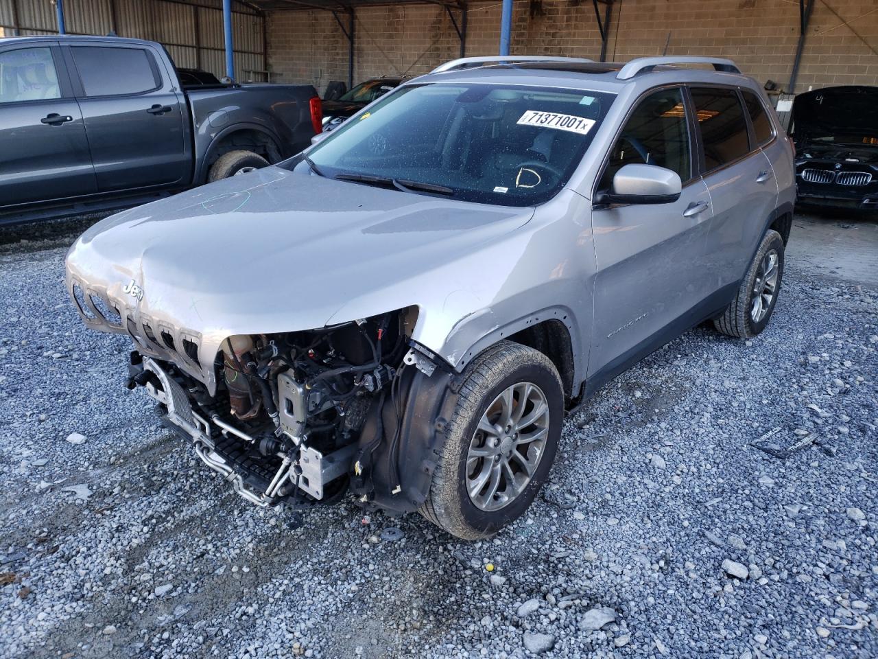 Photo 2 from auction – 2019 JEEP CHEROKEE L with VIN 1C4PJLLNXKD242052
