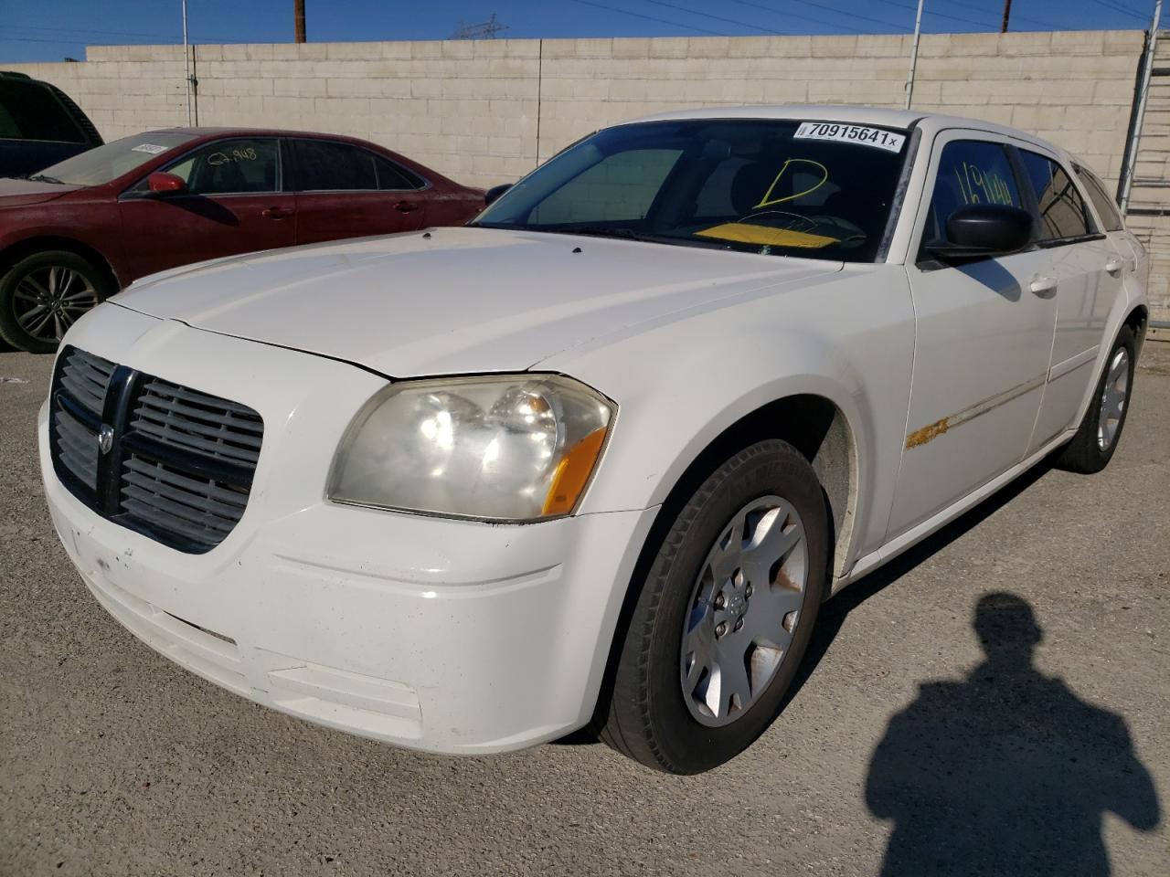 Photo 2 from auction – 2006 DODGE MAGNUM SE with VIN 2D4FV47T46H416725