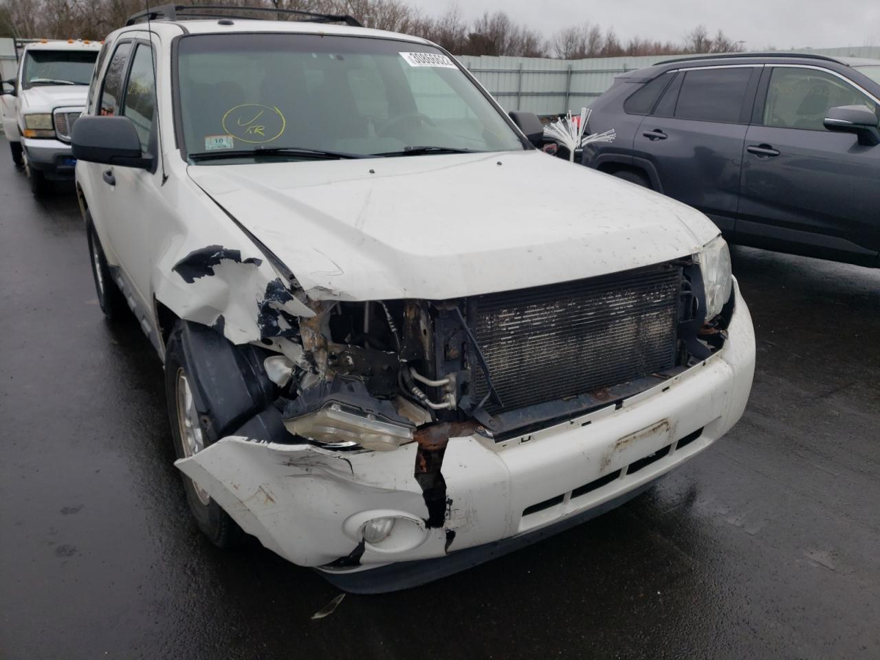 Photo 9 from auction – 2011 FORD ESCAPE XLT with VIN 1FMCU9DG5BKC00467