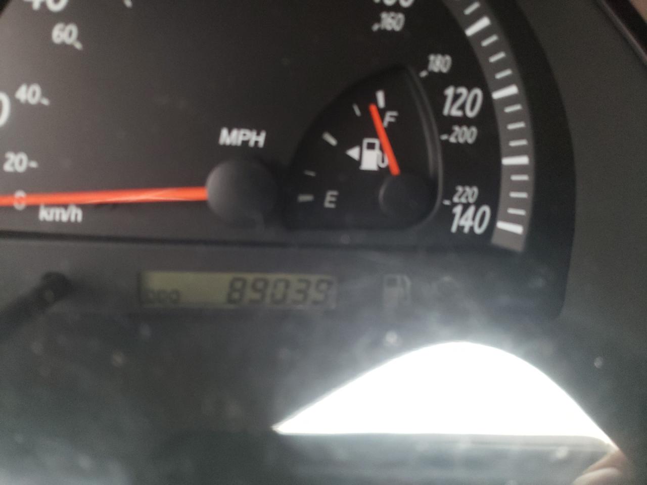 Photo 8 from auction – 2002 TOYOTA CAMRY LE with VIN 4T1BF32K62U017447