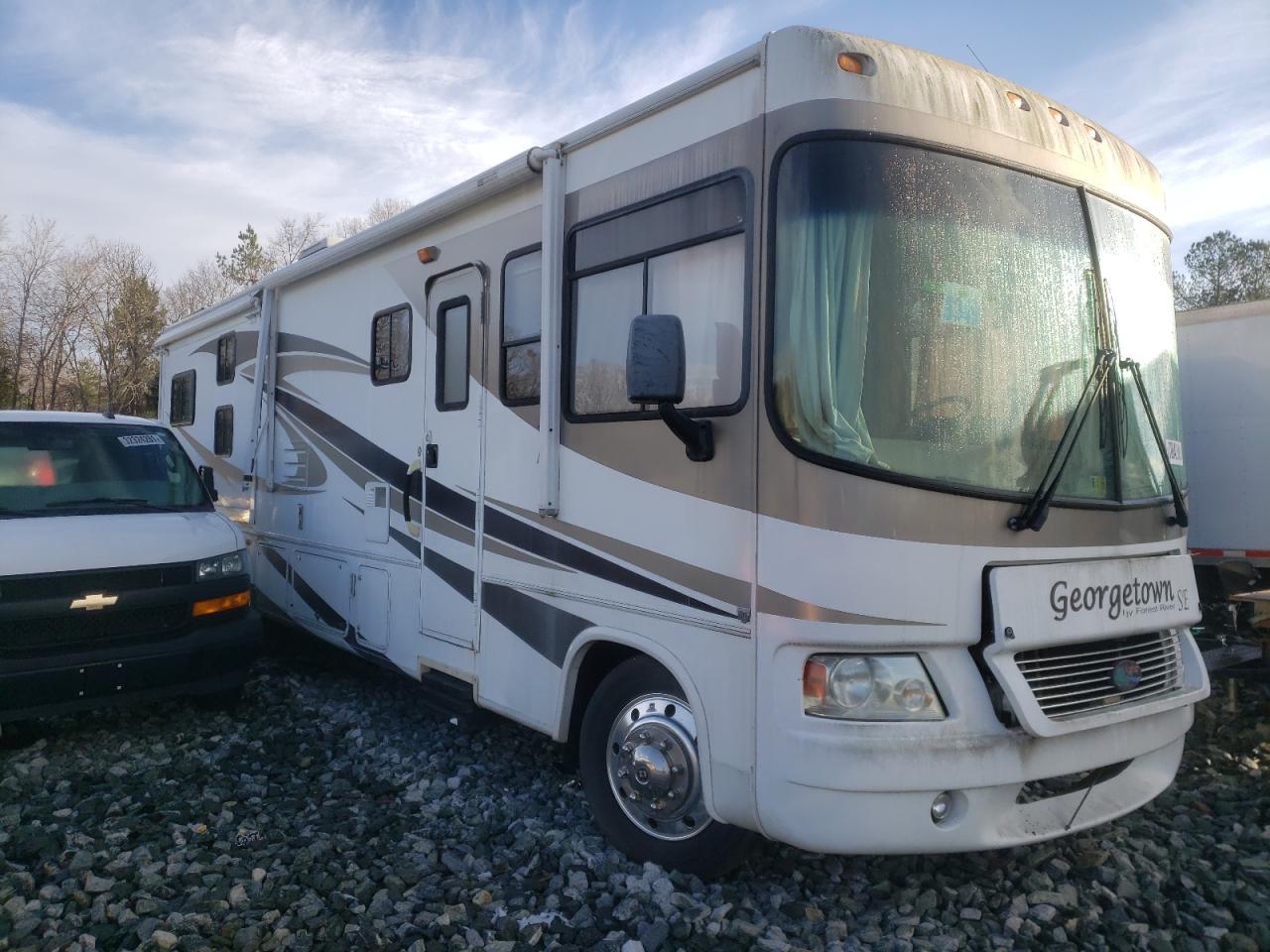 WILDWOOD GEORGETOWN 2008 with VIN 1F6NF53Y370A04253 - Photo from auction