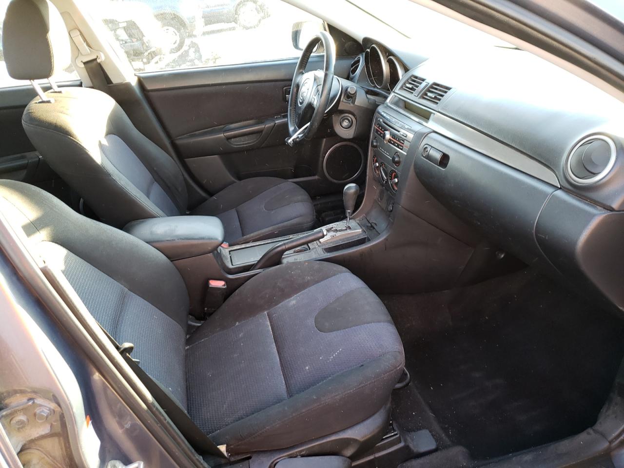 Photo 5 from auction – 2008 MAZDA 3 S with VIN JM1BK323681814820