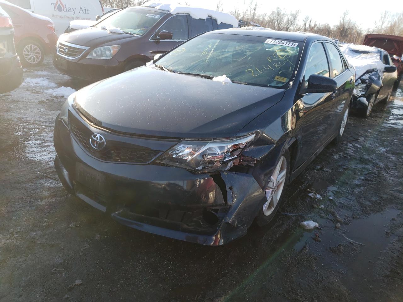 Photo 2 from auction – 2014 TOYOTA CAMRY L with VIN 4T1BF1FK1EU459958
