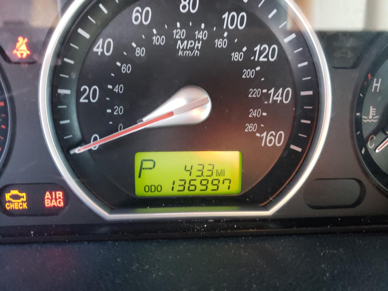 Photo 8 from auction – 2008 HYUNDAI SONATA SE with VIN 5NPEU46F88H335454