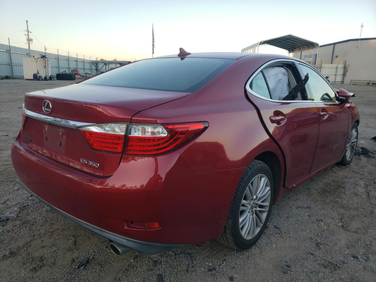 Photo 4 from auction – 2013 LEXUS ES 350 with VIN JTHBK1GG1D2050071