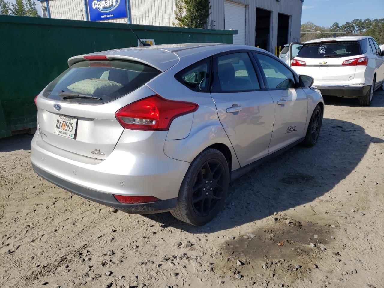 Photo 4 from auction – 2016 FORD FOCUS SE with VIN 1FADP3K27GL326325