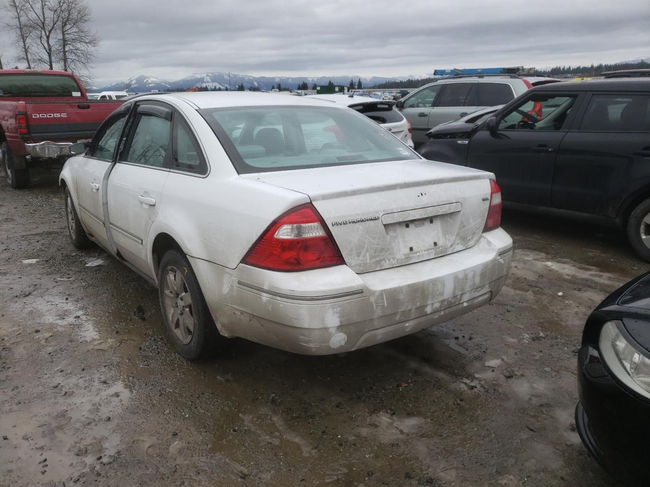 Photo 3 from auction – 2005 FORD FIVE HUNDR with VIN 1FAFP24185G151645