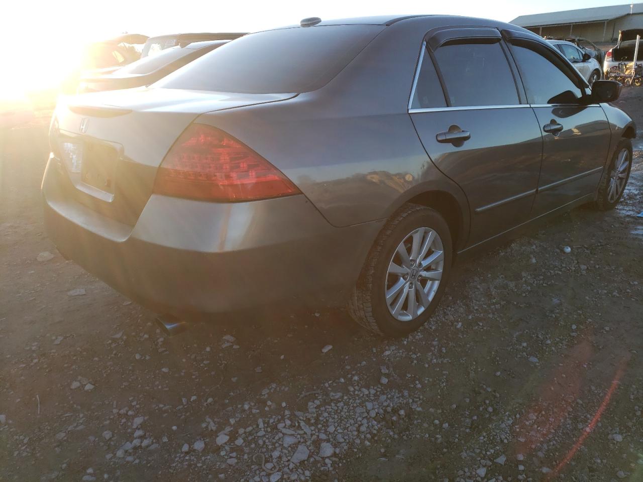 Photo 4 from auction – 2007 HONDA ACCORD EX with VIN 1HGCM66547A048792