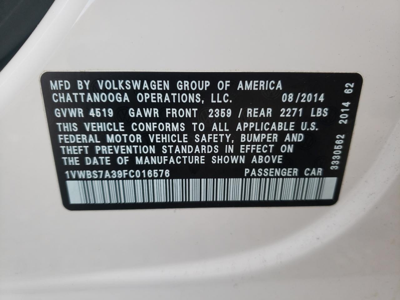 Photo 10 from auction – 2015 VOLKSWAGEN PASSAT SE with VIN 1VWBS7A39FC016576