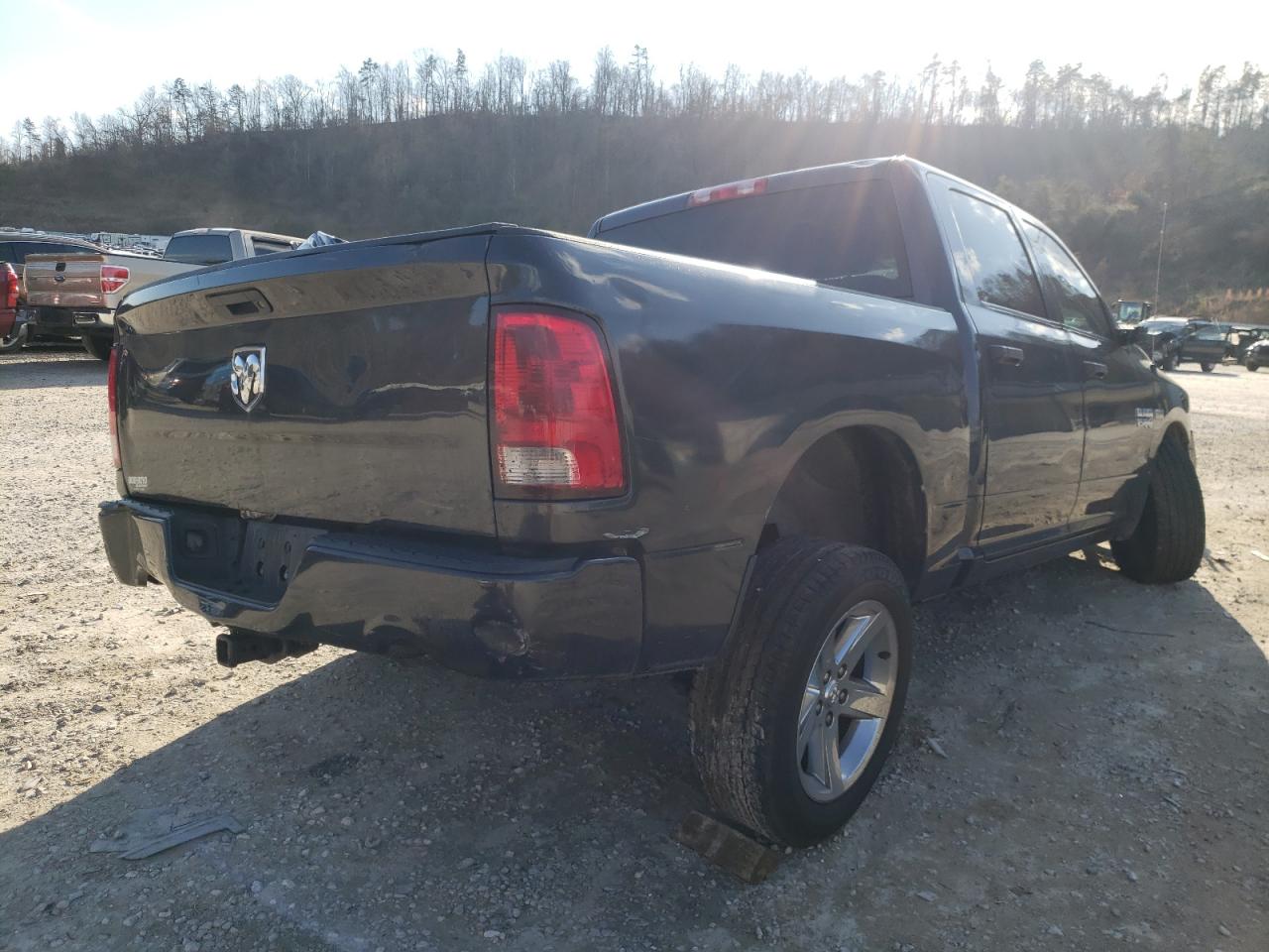 Photo 4 from auction – 2014 RAM 1500 ST with VIN 1C6RR7KT8ES401344