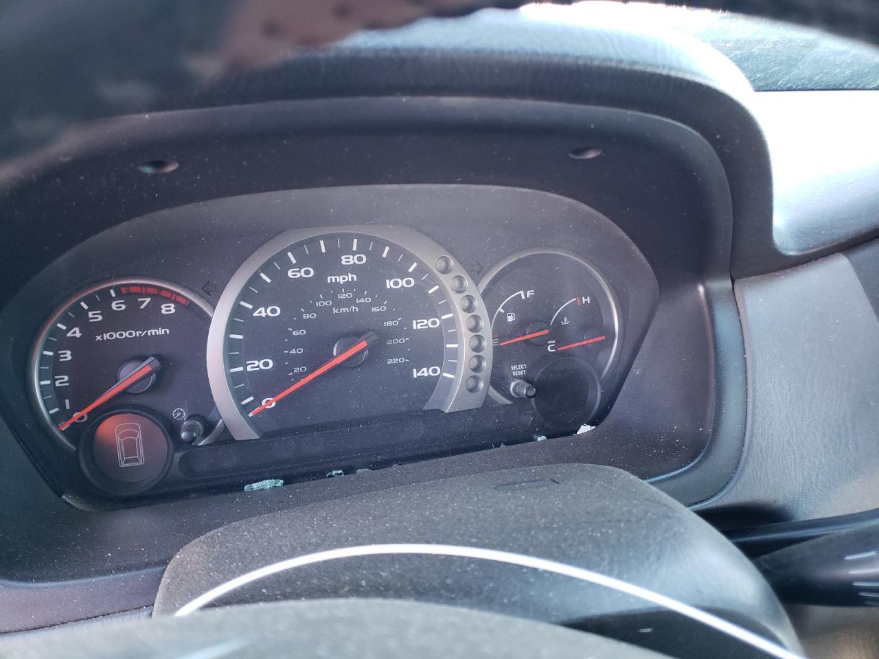 Photo 8 from auction – 2005 HONDA PILOT EXL with VIN 2HKYF18655H514355