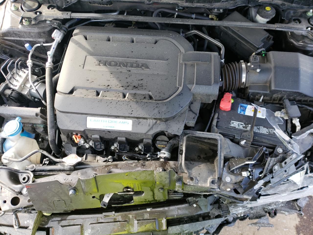 Photo 7 from auction – 2016 HONDA ACCORD EXL with VIN 1HGCR3F04GA010399