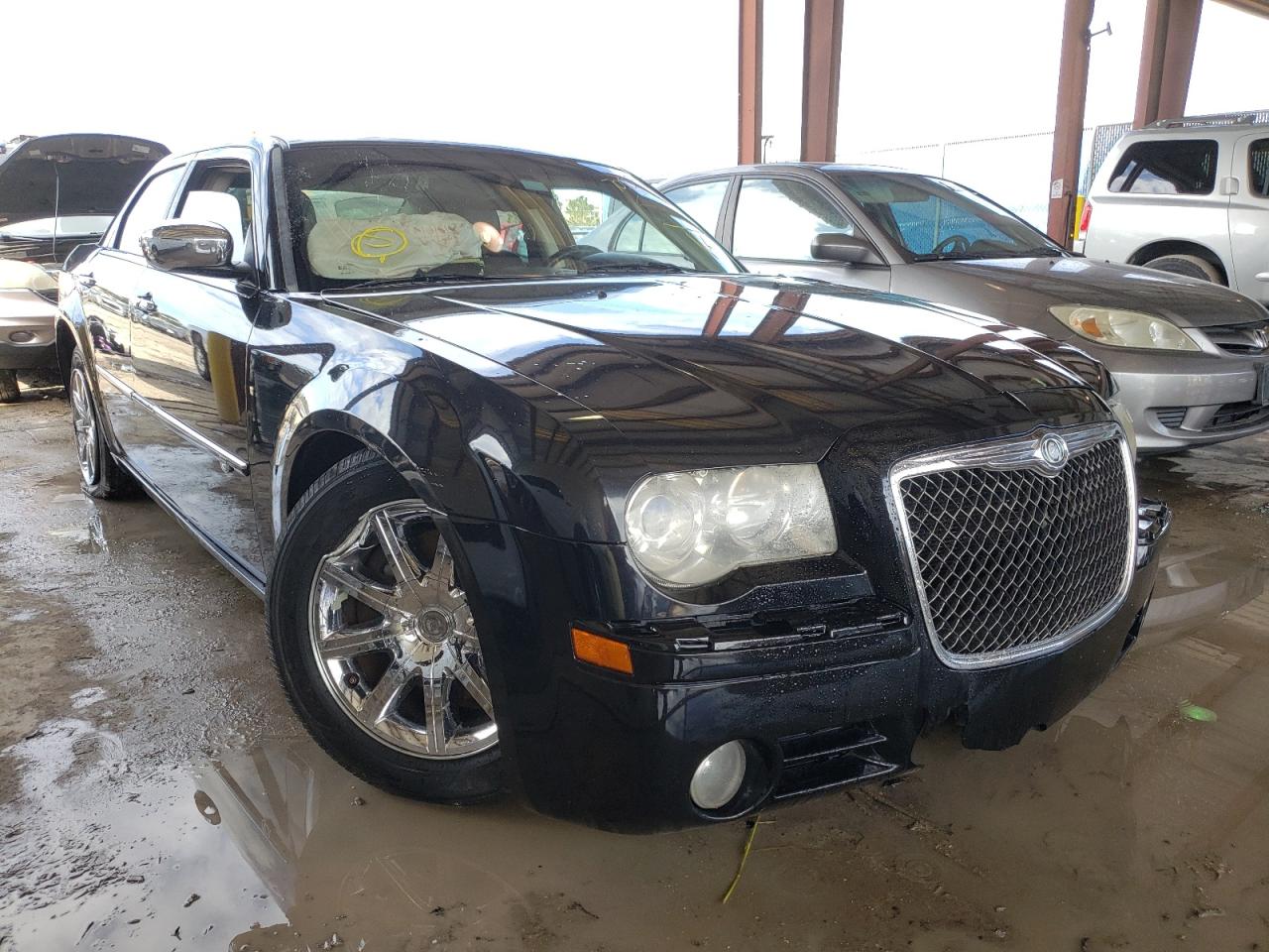 CHRYSLER 300C 2009 with VIN 2C3KA63T99H601256 - Photo from auction