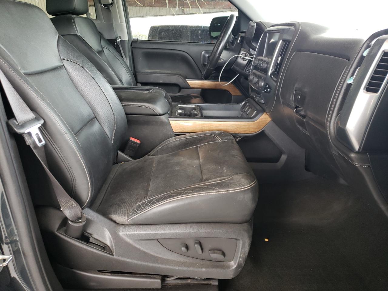 Photo 5 from auction – 2018 CHEVROLET SILVERADO with VIN 3GCUKSEC9JG110908