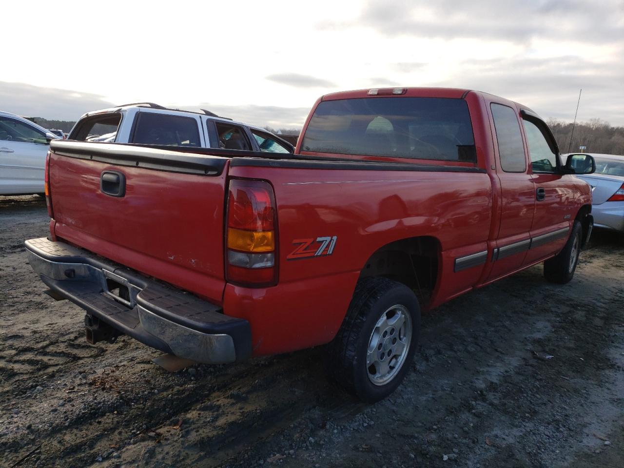 Photo 4 from auction – 2002 CHEVROLET SILVERADO with VIN 1GCEK19T02E174336