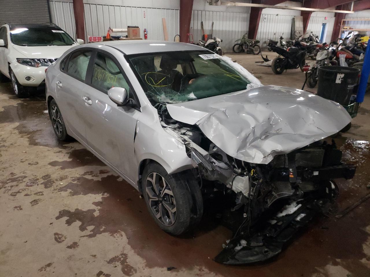 Photo 1 from auction – 2019 KIA FORTE FE with VIN 3KPF24AD8KE119325