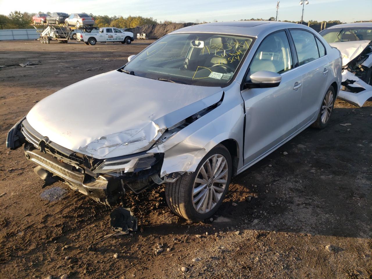 Photo 2 from auction – 2012 VOLKSWAGEN JETTA SEL with VIN 3VWLP7AJ5CM415564