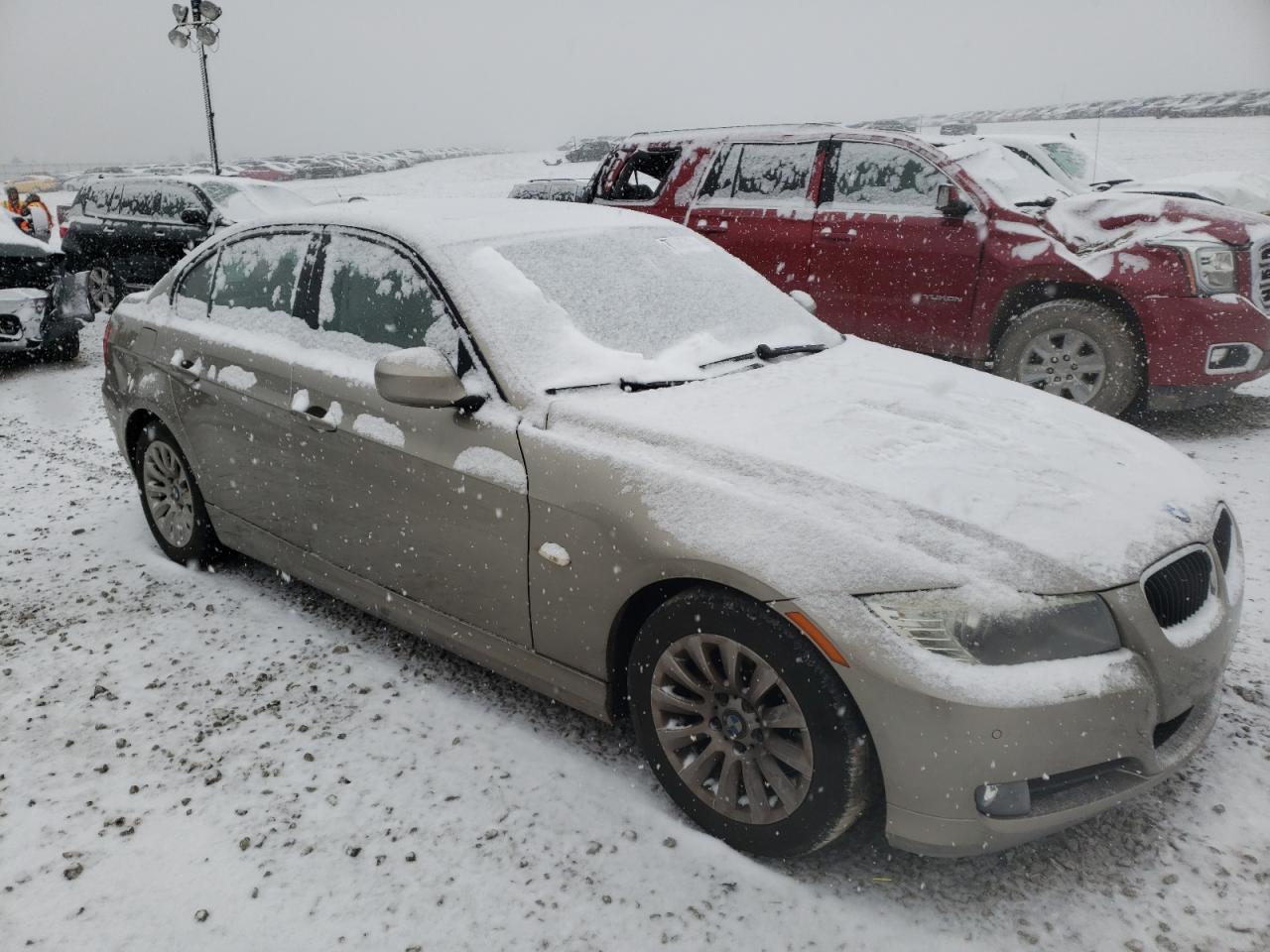 BMW 328 I 2009 with VIN WBAPH77539NL82216 - Photo from auction