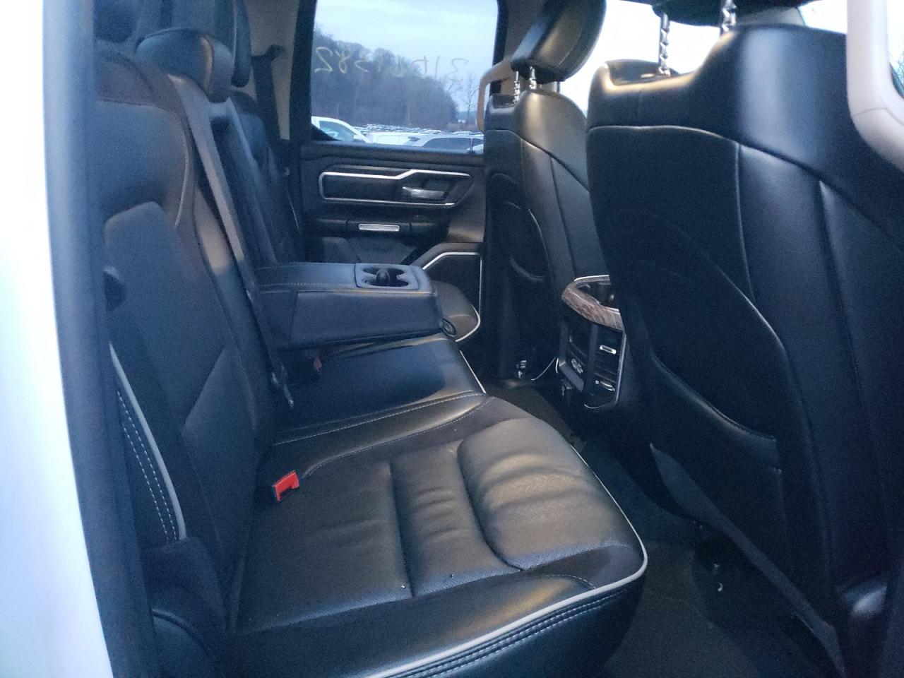 Photo 6 from auction – 2020 RAM 1500 LARAM with VIN 1C6SRFDTXLN279719