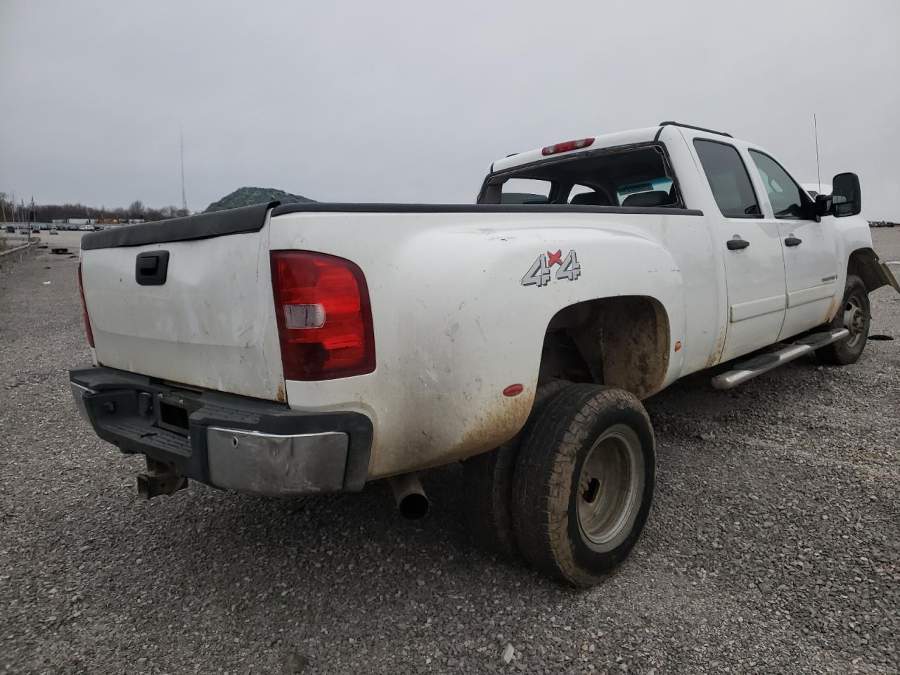 Photo 4 from auction – 2007 CHEVROLET SILVERADO with VIN 1GCJK33687F553552