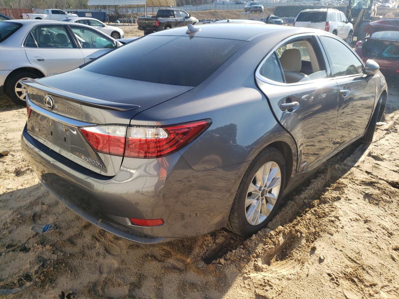 Photo 4 from auction – 2013 LEXUS ES 300H with VIN JTHBW1GG7D2012428
