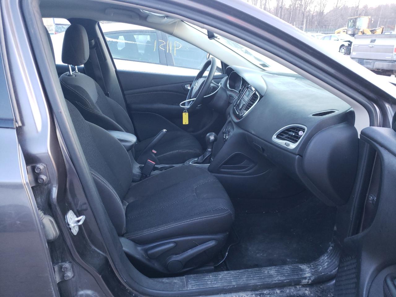 Photo 5 from auction – 2016 DODGE DART SXT with VIN 1C3CDFBB5GD660674