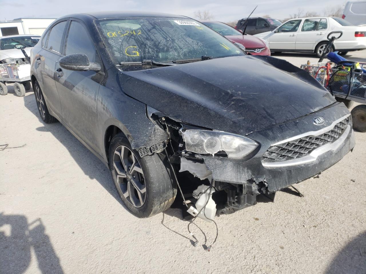 Photo 1 from auction – 2019 KIA FORTE FE with VIN 3KPF24AD7KE065242