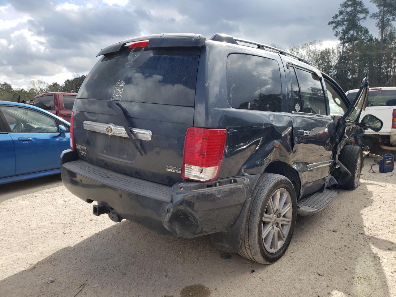 Photo 4 from auction – 2007 CHRYSLER ASPEN LIMI with VIN 1A8HX58207F571540