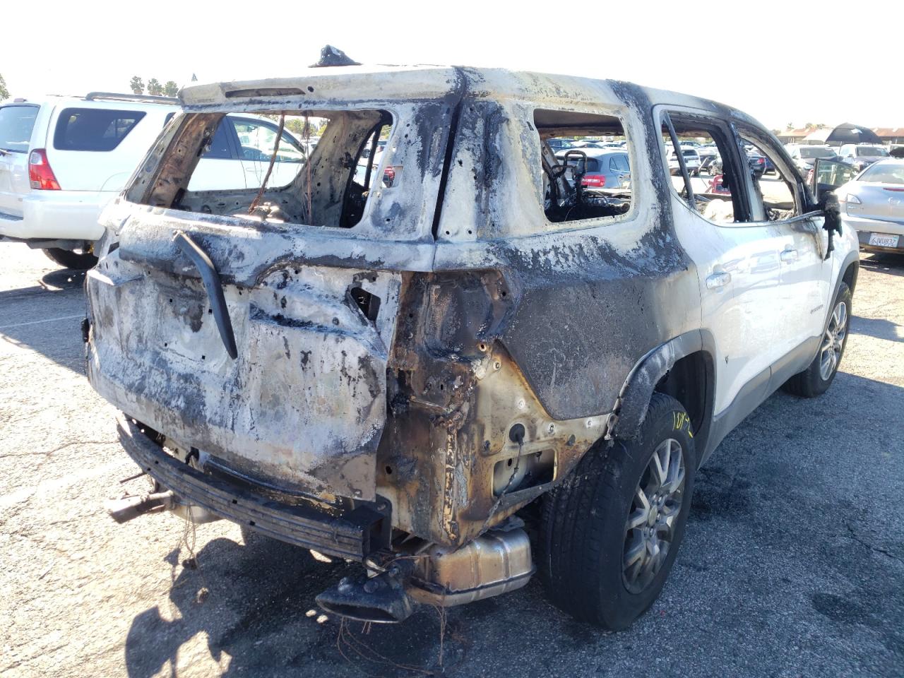 Photo 4 from auction – 2022 GMC ACADIA SLE with VIN 1GKKNKL46NZ107419