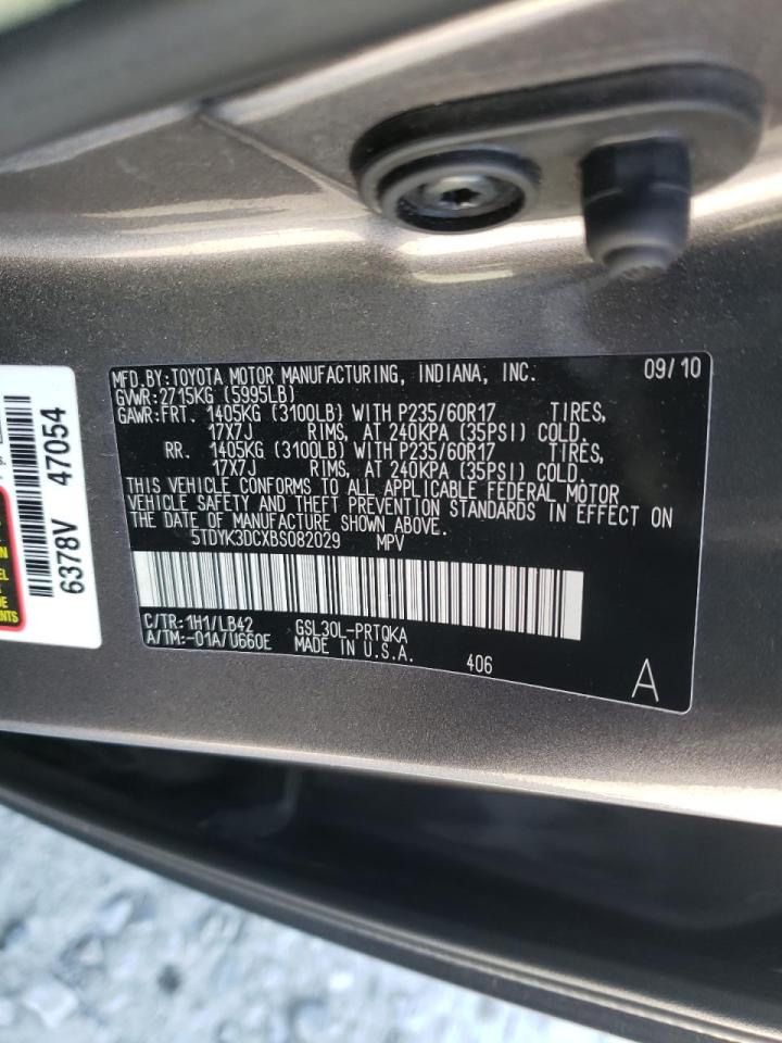 Photo 10 from auction – 2011 TOYOTA SIENNA XLE with VIN 5TDYK3DCXBS082029