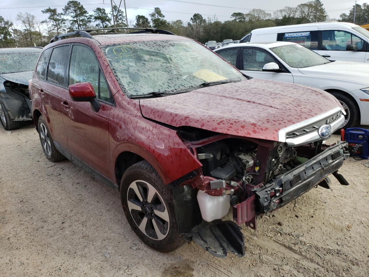SUBARU FORESTER 2 2017 with VIN JF2SJAEC7HH438091 - Photo from auction