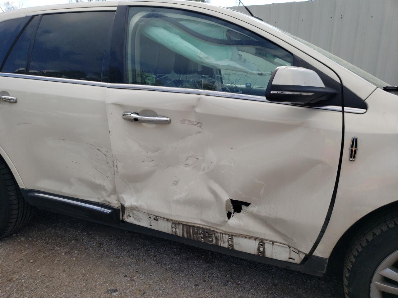 Photo 9 from auction – 2013 LINCOLN MKX with VIN 2LMDJ6JK1DBL40375