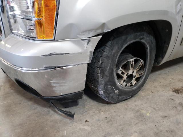 Photo 9 from auction – 2011 GMC SIERRA C15 with VIN 1GTR1VE06BZ356641