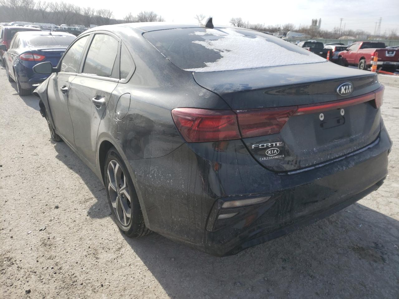 Photo 3 from auction – 2019 KIA FORTE FE with VIN 3KPF24AD7KE065242