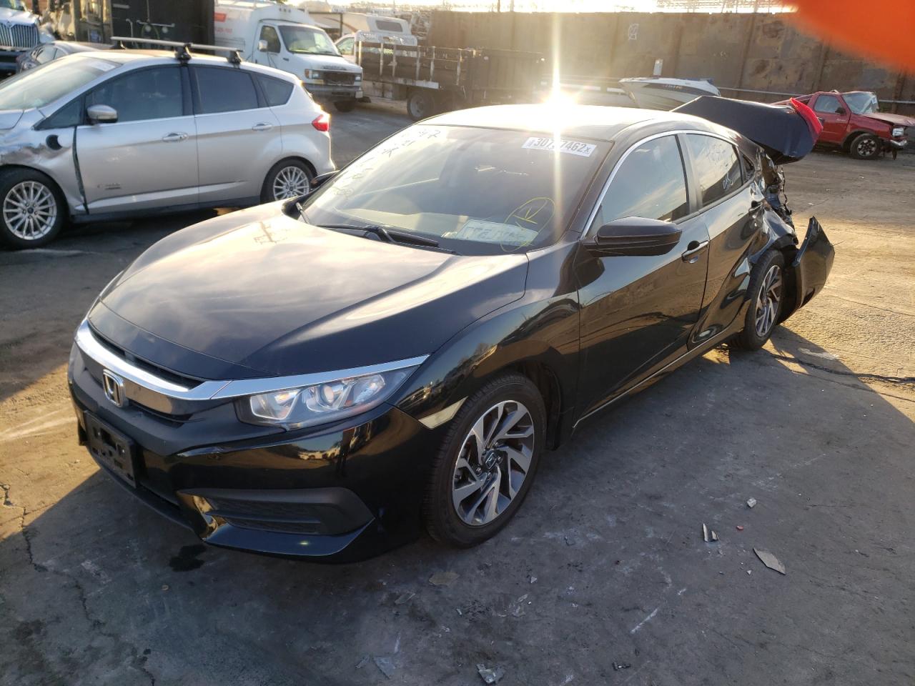 Photo 2 from auction – 2016 HONDA CIVIC EX with VIN 19XFC2F74GE233625