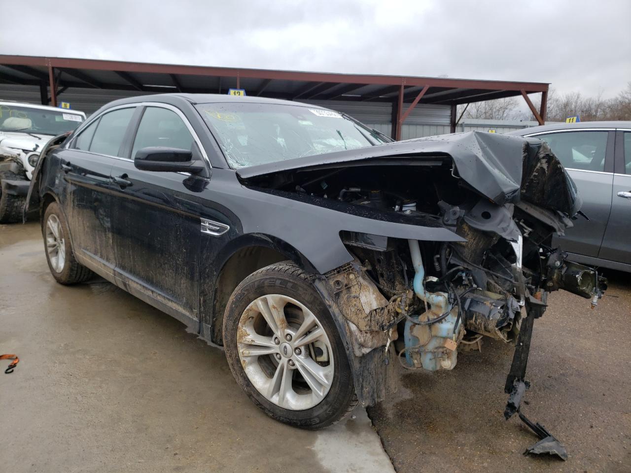FORD TAURUS SEL 2018 with VIN 1FAHP2E84JG116860 - Photo from auction