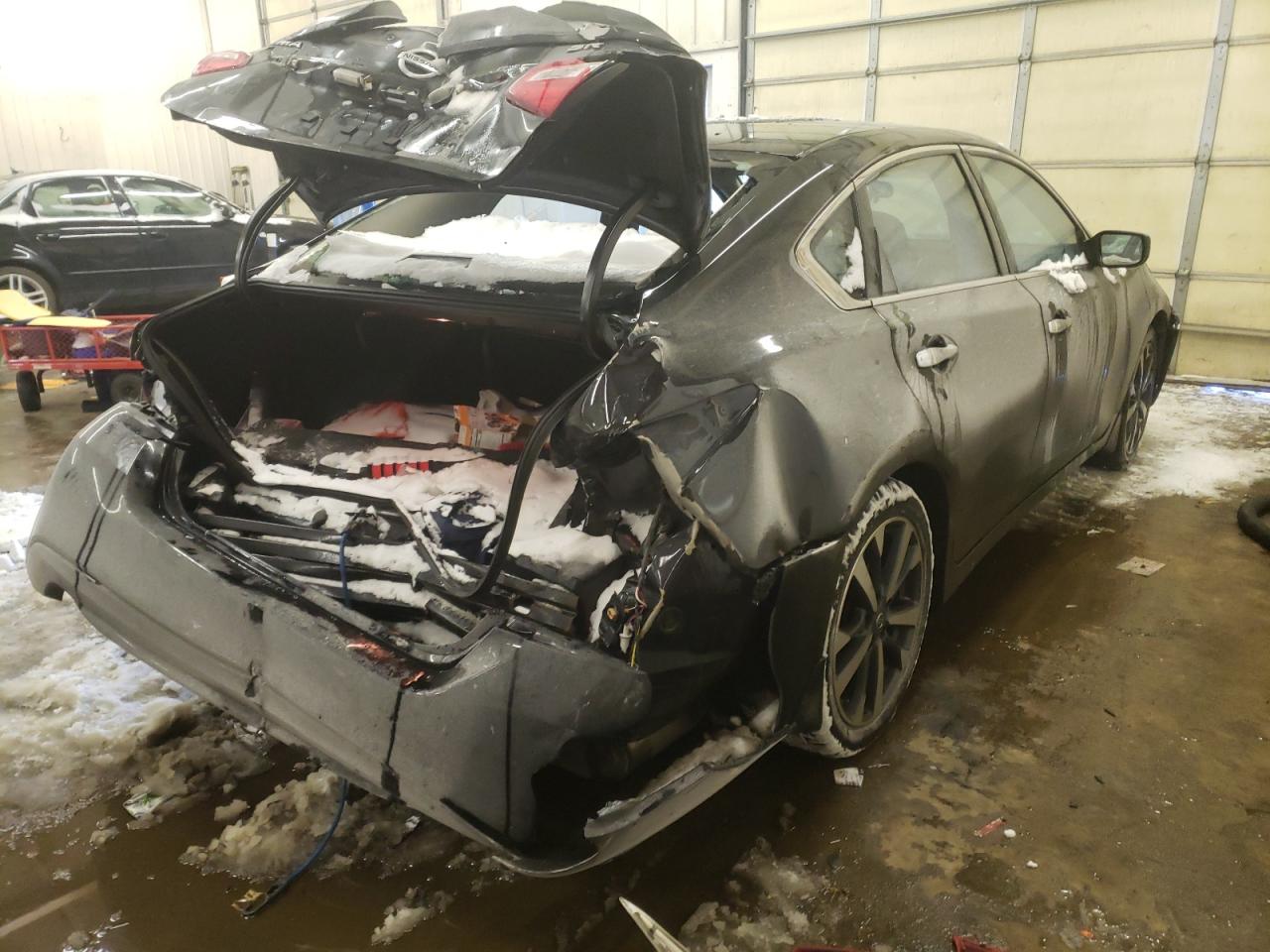 Photo 4 from auction – 2016 NISSAN ALTIMA with VIN 1N4AL3AP4GC229496