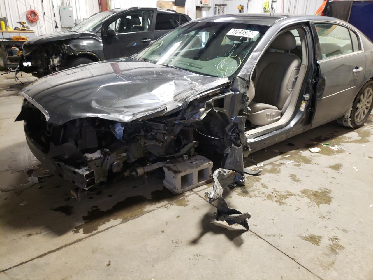 Photo 9 from auction – 2011 BUICK LUCERNE CX with VIN 1G4HJ5EM5BU141243
