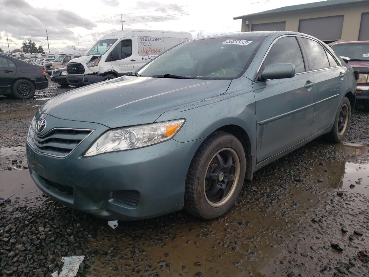 Zdjęcie 2 z aukcji – 2011 TOYOTA CAMRY BASE z VIN 4T1BF3EK3BU714053