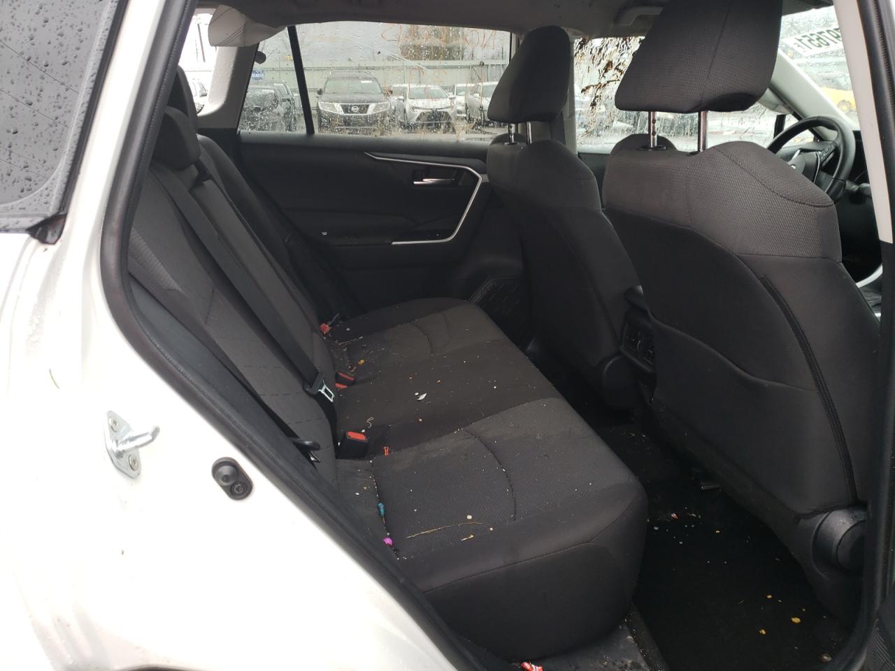 Photo 6 from auction – 2021 TOYOTA RAV4 XLE with VIN 2T3P1RFV7MC171107