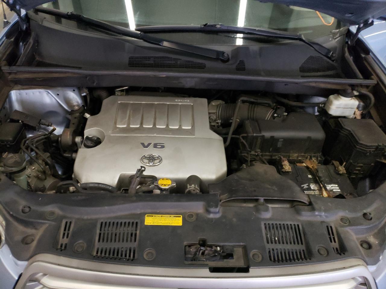 Photo 7 from auction – 2010 TOYOTA HIGHLANDER with VIN 5TDZK3EH4AS018422