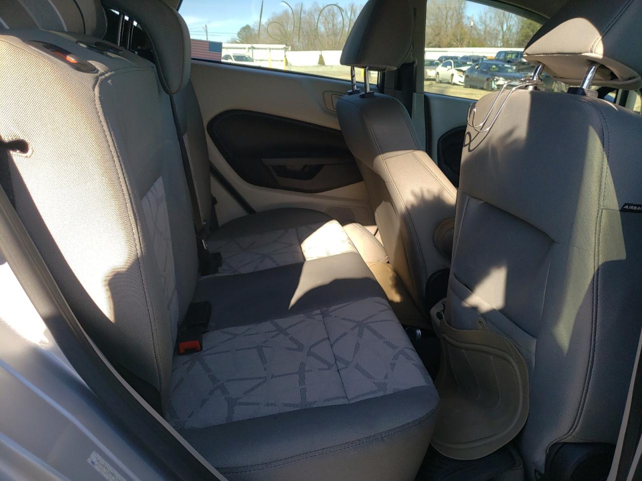 Photo 6 from auction – 2013 FORD FIESTA with VIN 3FADP4EJ2DM140596