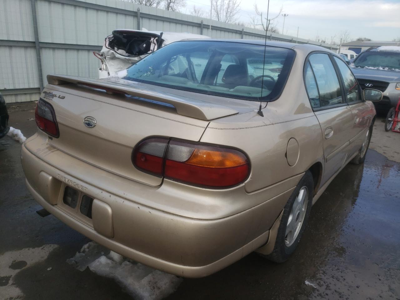 Photo 4 from auction – 2001 CHEVROLET MALIBU LS with VIN 1G1NE52J816182435