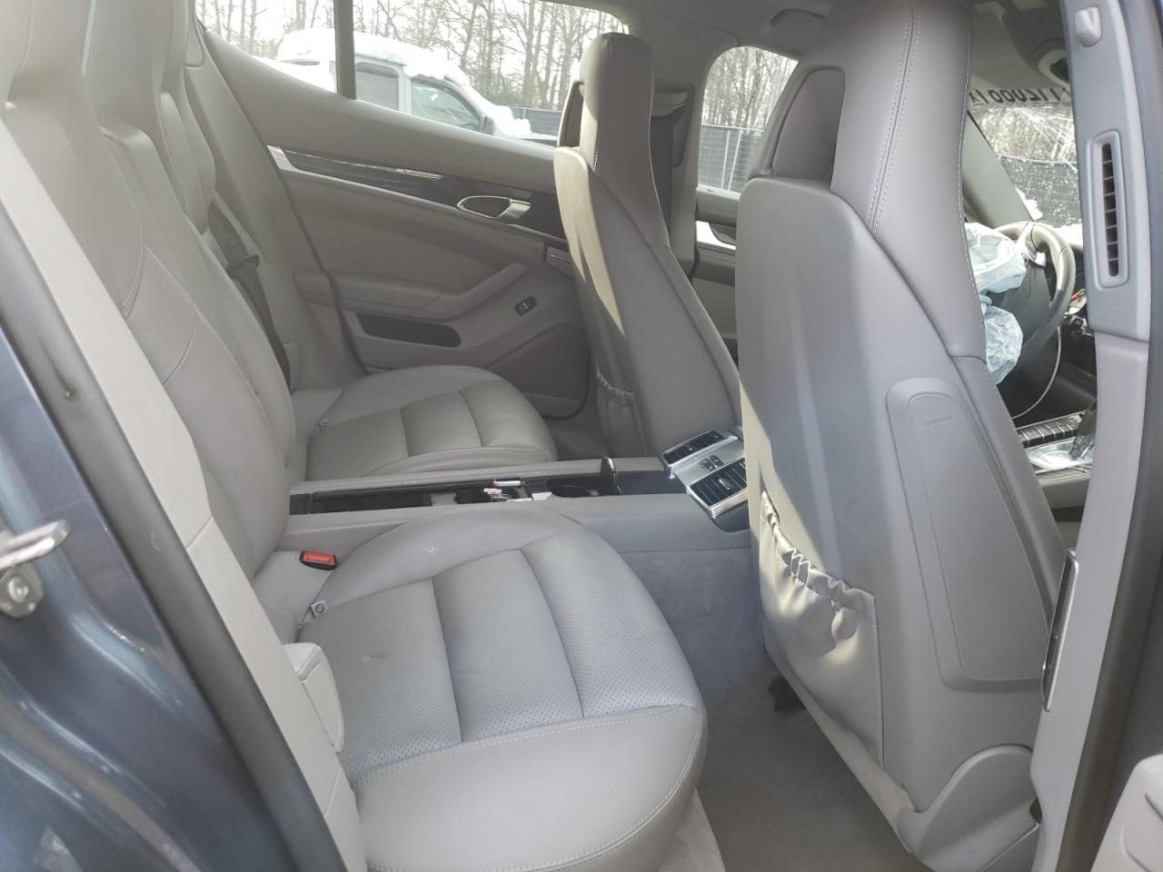Photo 6 from auction – 2012 PORSCHE PANAMERA 2 with VIN WP0AA2A71CL016395