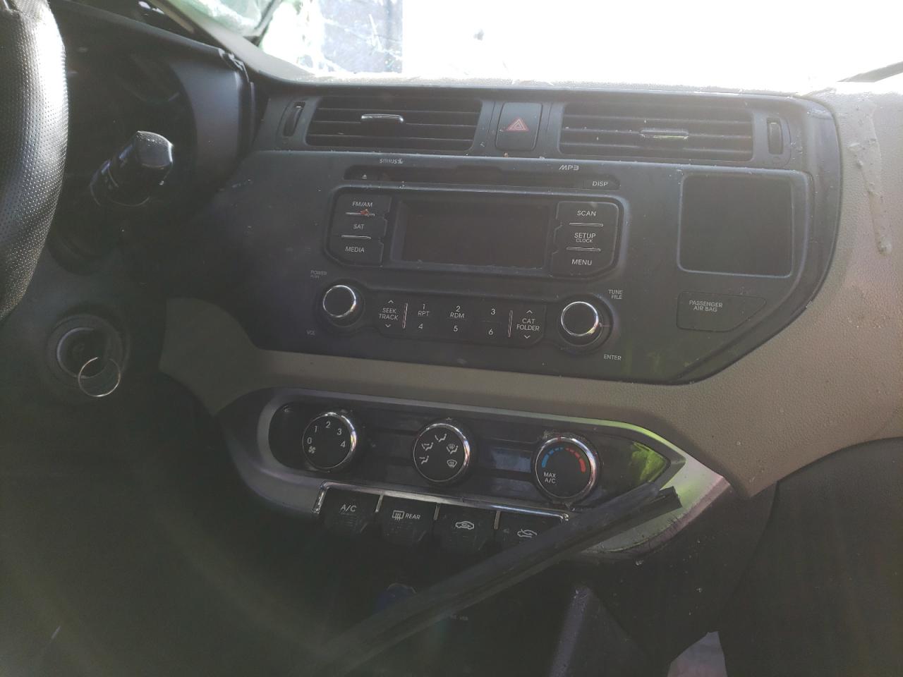 Photo 9 from auction – 2013 KIA RIO LX with VIN KNADM4A31D6215103