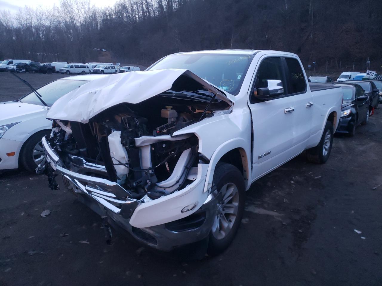صورة رقم 2 من المزاد - 2020 RAM 1500 LARAM مع VIN 1C6SRFDTXLN279719