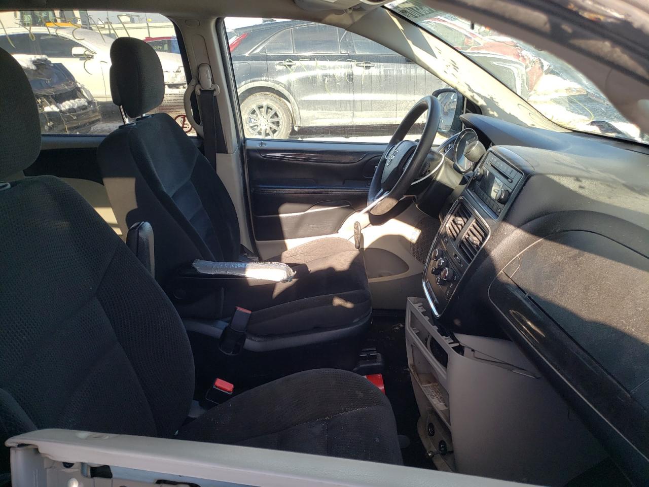 Zdjęcie 5 z aukcji – 2017 DODGE GRAND CARA z VIN 2C4RDGBG7HR856301