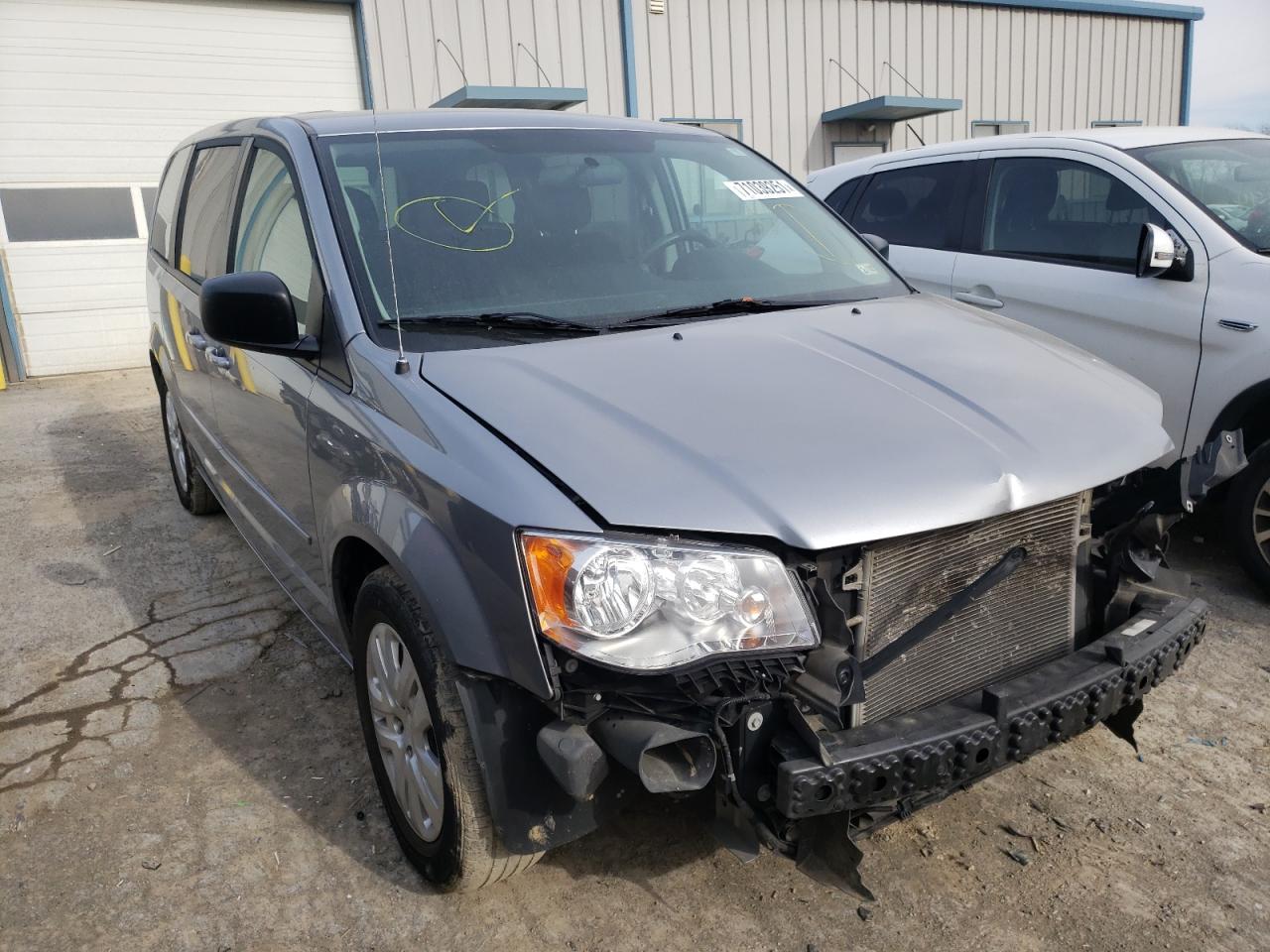 DODGE GRAND CARA 2014 with VIN 2C4RDGBG4ER465182 - Photo from auction