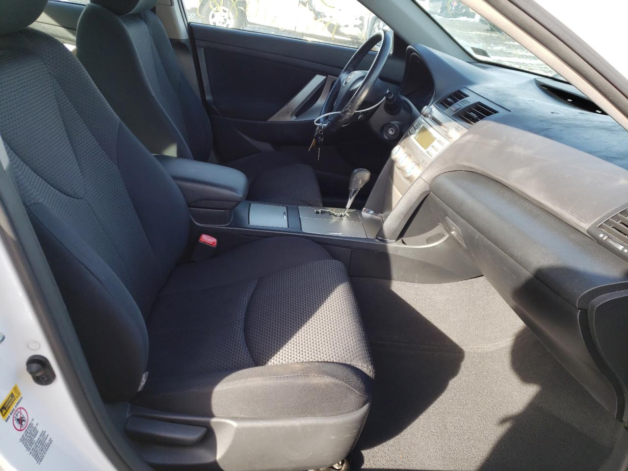 Photo 5 from auction – 2007 TOYOTA CAMRY CE with VIN 4T1BE46K77U595101